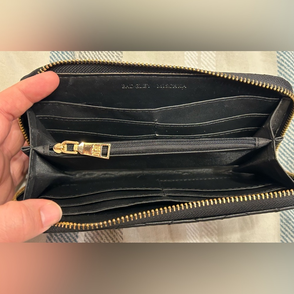 Badgley Mischka Quilted Vegan Leather Zippy Wallet w/ Gold Hardware - Picture 7 of 7
